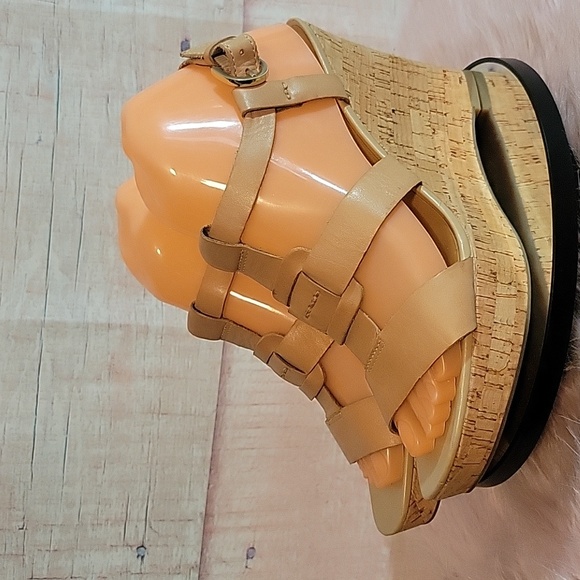 Franco Sarto tan cork wedges - Picture 3 of 6